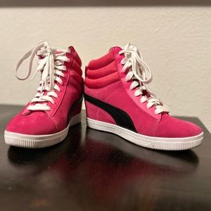 Puma wedge sneaker. Size 8